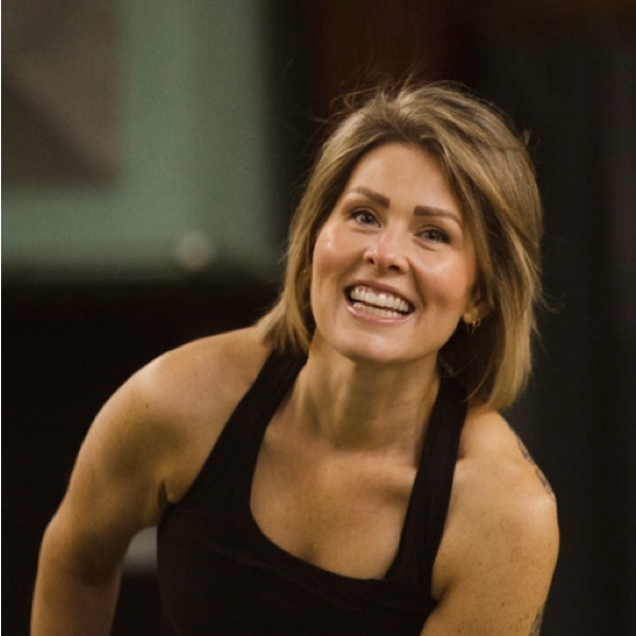 Meet your Posher, Posh - Picture 1 of 1